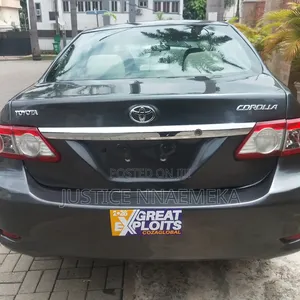 Toyota Corolla 2012 Black
