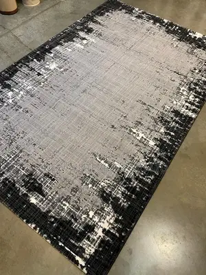 Black/Grey Color Rug Carpet