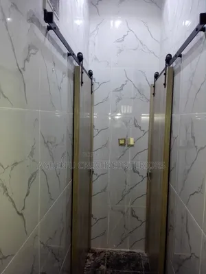 Sliding Door
