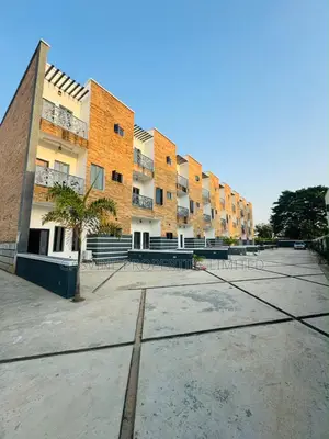 4bdrm Duplex in Ikeja GRA for sale