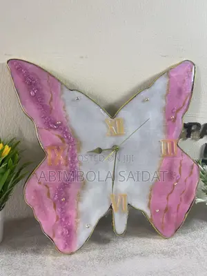 Luxury Butterfly Resin Wall Clock