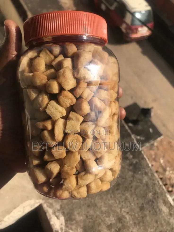 Plantain Chips Available in Different Sizes