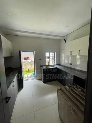 3bdrm Duplex in Kubwa for sale