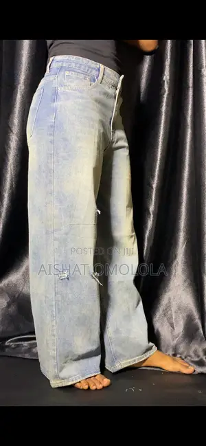 Stocked Jeans