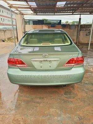 Lexus ES 2005 Green
