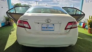 Toyota Camry 2010 White