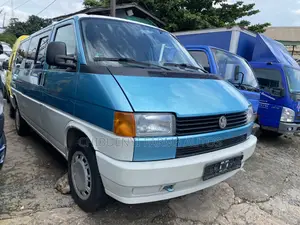 Volkswagen Transporter 2005 Beige
