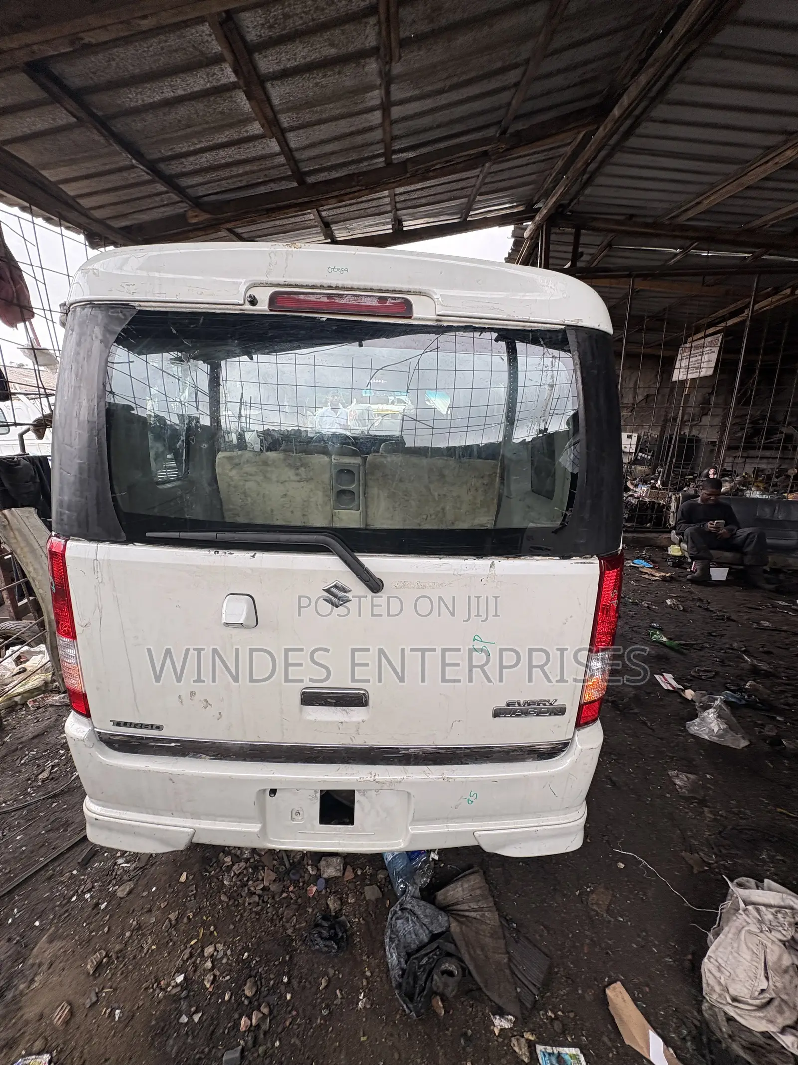 Suzuki Every 2015 White