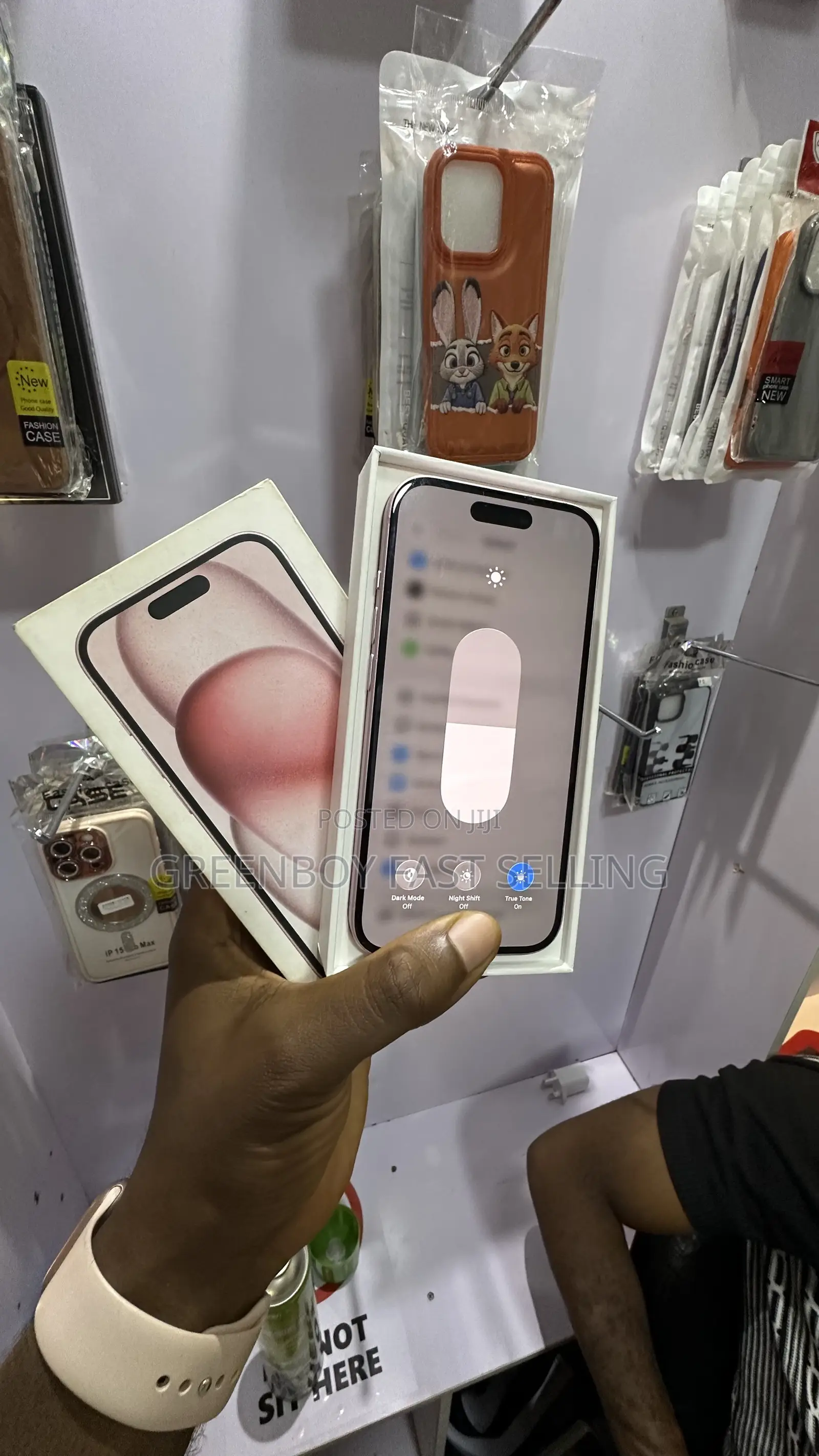 Apple iPhone 15 128 GB Pink