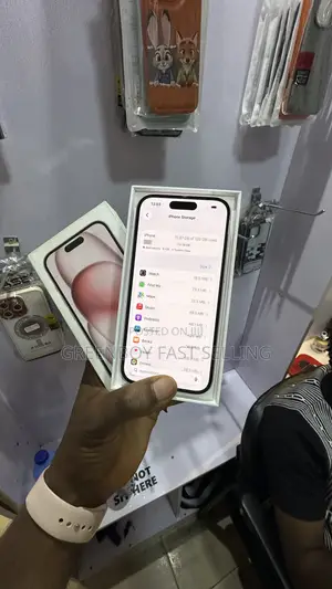 Apple iPhone 15 128 GB Pink