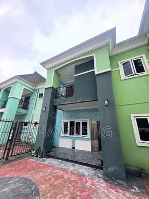 9bdrm Duplex in New Layout for sale