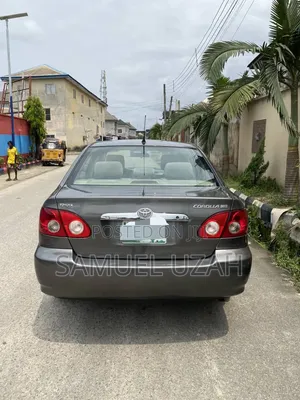 Toyota Corolla 2006 Gray