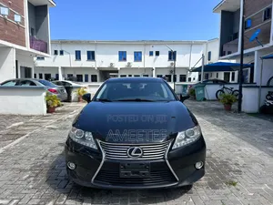 Lexus ES 2014 Black