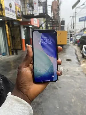 Apple iPhone 12 64 GB Blue