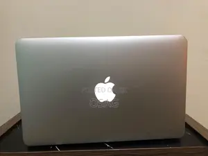 Laptop Apple MacBook 2012 4GB Intel Core i5 SSD 128GB