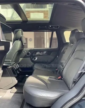 Land Rover Range Rover 5.0L Supercharged LWB 2018 Black