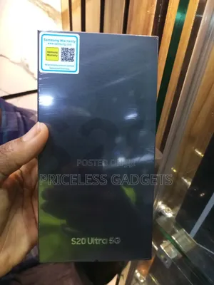 New Samsung Galaxy S20 Ultra 256 GB Black