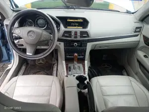 Mercedes-Benz E350 2011 Blue