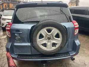 Toyota RAV4 2.5 4x4 2012 Blue