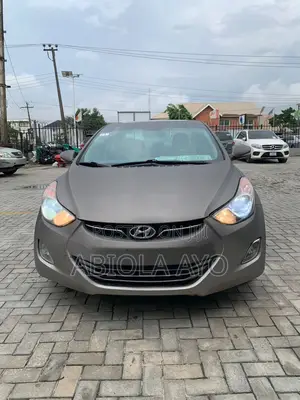 Hyundai Elantra 2013 Gray