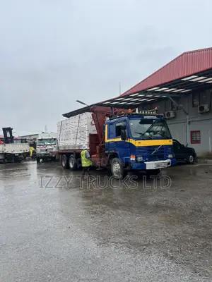 Hiab Crane Truck Self Loader Heavy Duty