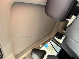 Toyota Highlander 2024 Red