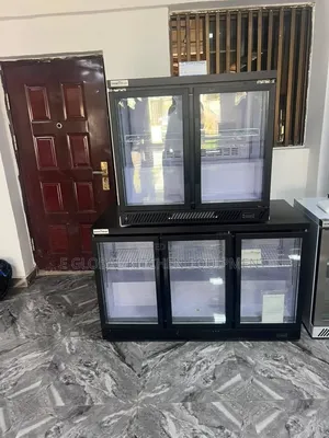 Three Doors Sliding Wine Chiller