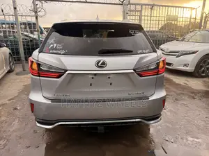 Lexus RX 350L FWD 2018 Silver