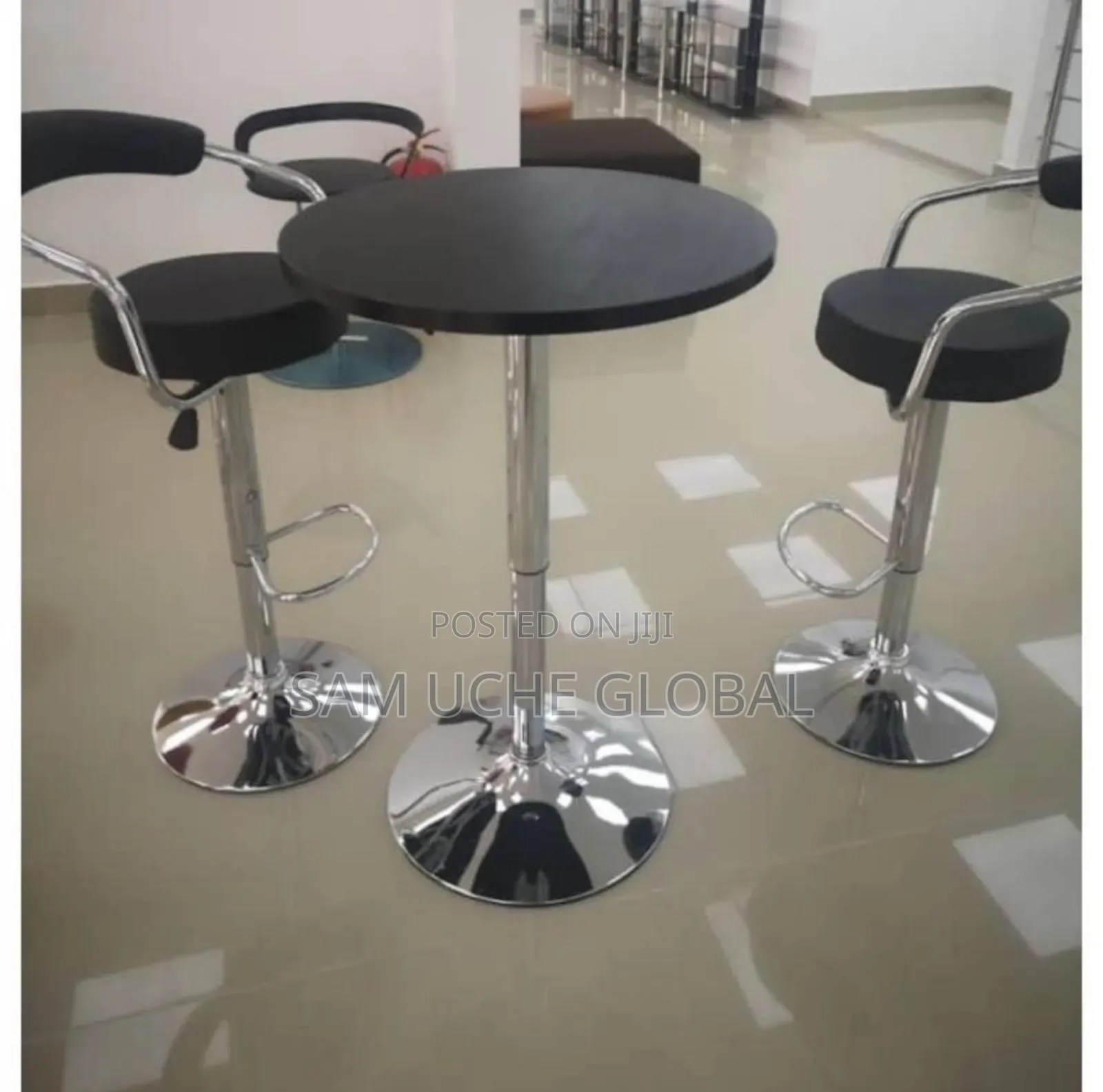 Barstool Chairs And Table