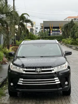 Toyota Highlander XLE 2019 Black