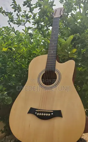 Acoustic Guitar for Sale in Zaria