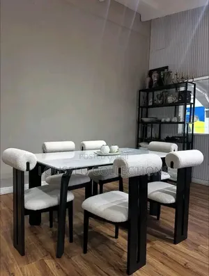 Quality 6 Seaters Dinning Set