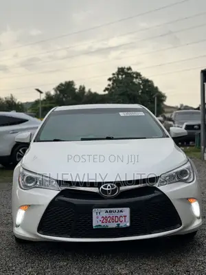 Toyota Camry XSE V6 4dr Sedan (3.5L 6cyl 6A) 2016 White