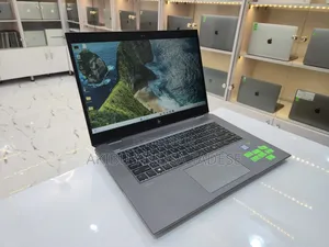 Laptop HP ZBook Studio 32GB Intel Core i9 SSD 1T