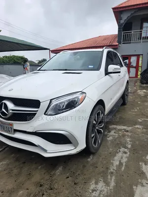 Mercedes-Benz M Class ML350 4MATIC 4dr SUV AWD (3.5L 6cyl 7A) 2015