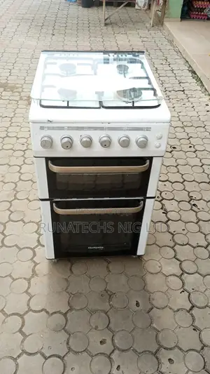 Standing Gas Cooker 4 Burner With Oven and Griller White Uk Used
