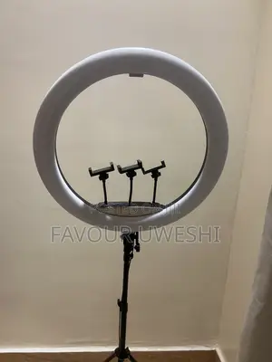 22 Inch Ring Light