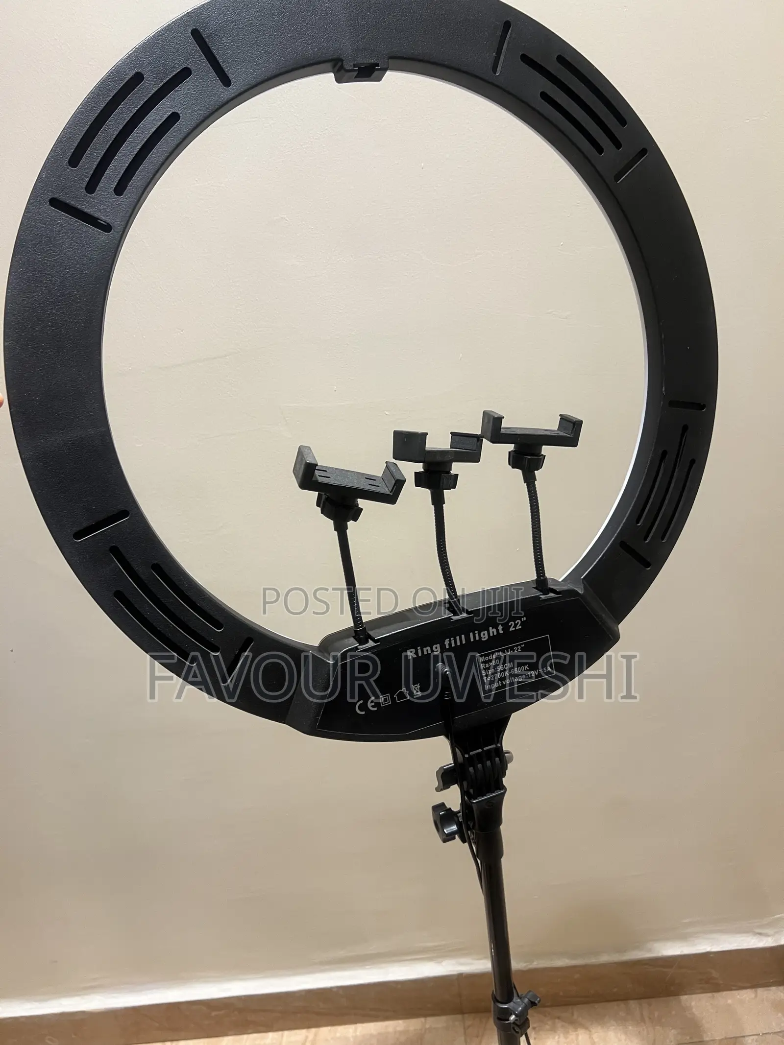 22 Inch Ring Light