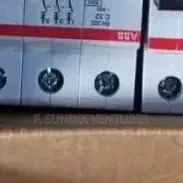 100a 4pole McCb Breaker