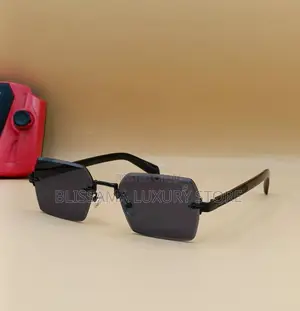 David Beckham Luxury Designer Glasses – Stylish Premium Quality