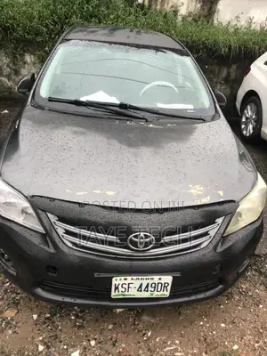 Toyota Corolla LE 4dr Sedan (1.8L 4cyl 4A) 2010 Black
