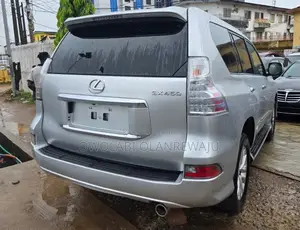 Lexus GX 2015 Silver