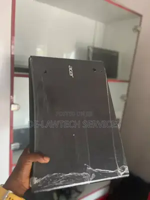 Laptop Acer Aspire E5-574 8GB Intel Core i5 SSHD+SSD 128GB