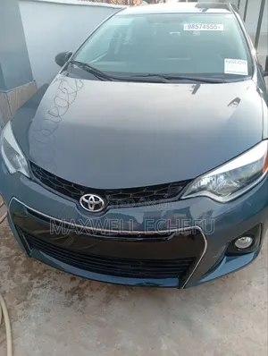 Toyota Corolla 2015 Gray