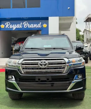 Toyota Land Cruiser 5.7 V8 GXR 2017 Black