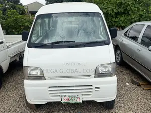 Suzuki Every 2001 White