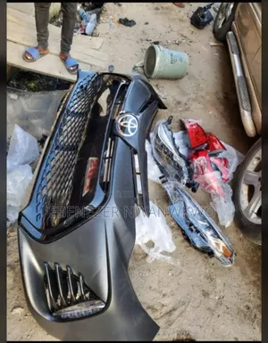Complete Front Bumper Corolla 2018 Se