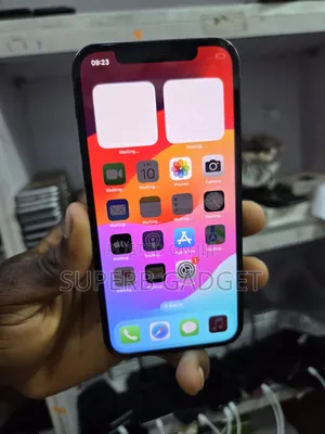 Apple iPhone 12 64 GB Black