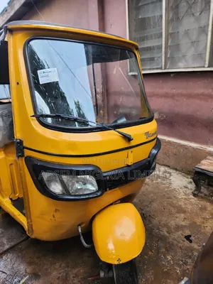 TVS King Deluxe Plus iTouch Start 2024 Yellow