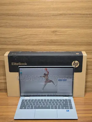 Laptop HP EliteBook 1040 G8 16GB Intel Core i7 SSD 512GB